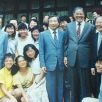 李前总统民国77年莅临台大参加毕业典礼