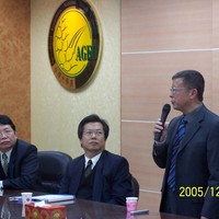 本系於十二月十九日(週一)下午三時,假農業綜合館一樓農經研討室,邀請前南京農業大學經濟與貿易學院院長鍾甫寧教授,就「中國大陸農業發展相關問題之探討」做專題演講,