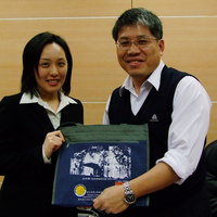 本系于四月十日(周五)下午三时,假农业综合馆一楼农经研讨室,邀请国立清华大学经济学系助理教授 卢姝璇博士,就「 Revisting the Growth of Hong Kong, Singapore, South Korea,and Taiwan, 1978-2006, From the Perspective of a Neoclassical Model」做专题演讲
